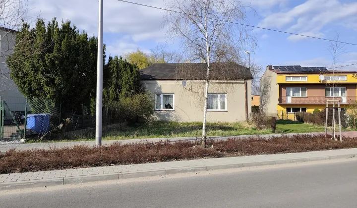 dom wolnostojący, 4 pokoje Radomsko Zakrzówek, ul. Szarych Szeregów