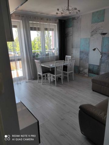 Mieszkanie 3-pokojowe Toruń Podgórz, ul. Rajmunda Galona. Zdjęcie 1