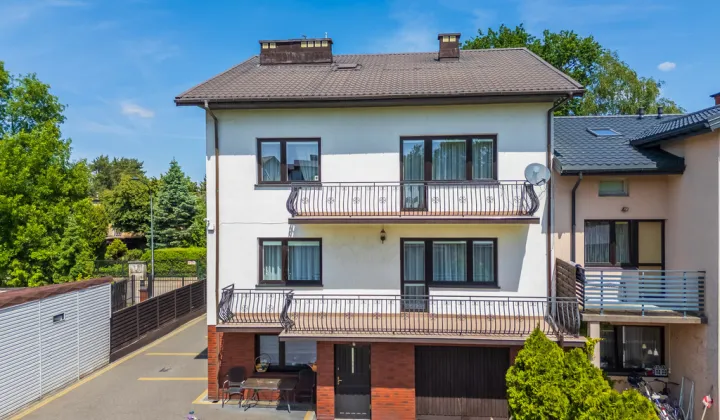 dom wolnostojący, 7 pokoi Warszawa Rembertów, ul. Giermków