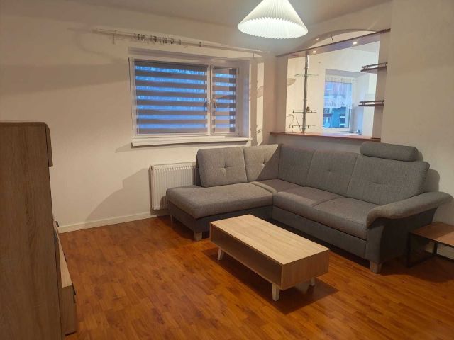 Mieszkanie 3-pokojowe Wałbrzych Nowe Miasto, ul. Fryderyka Chopina. Zdjęcie 1