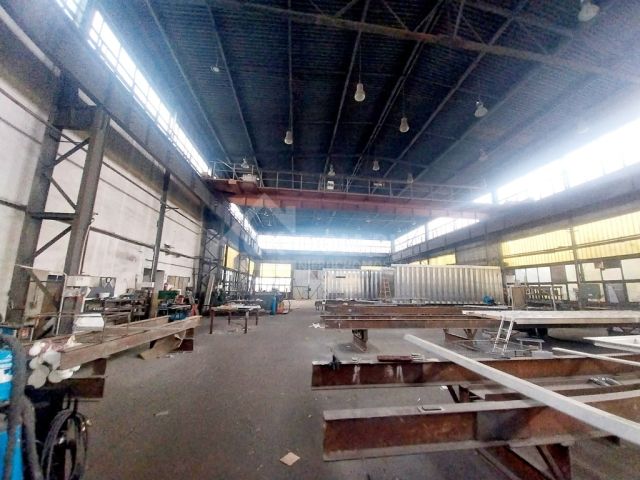 Hala/magazyn Promnik. Zdjęcie 5