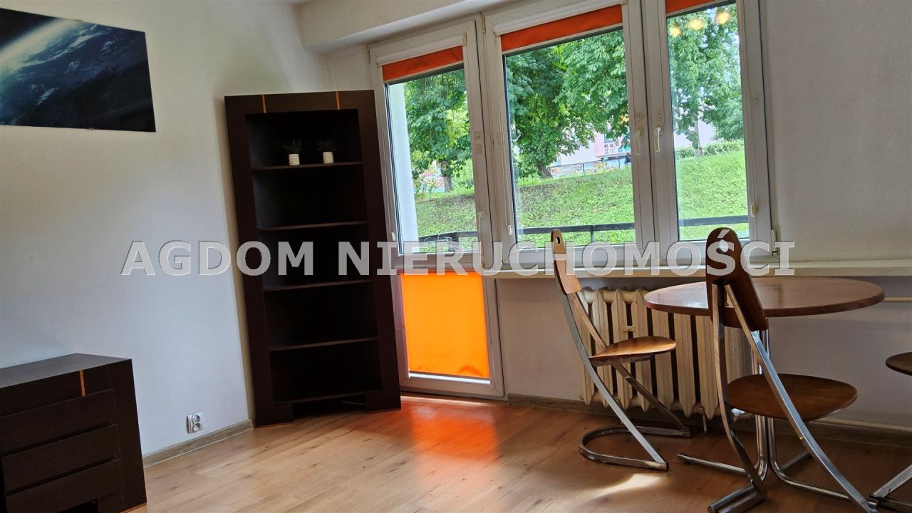Mieszkanie 1-pokojowe Włocławek Centrum, ul. Prymasa Stefana Wyszyńskiego. Zdjęcie 4
