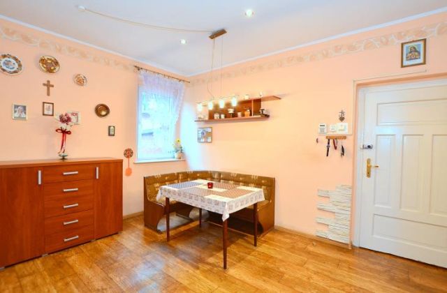 dom wolnostojący, 7 pokoi Piekary Śląskie Dąbrówka Wielka, ul. Przyjaźni. Zdjęcie 8