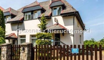 dom, 17 pokoi Jastrzębia Góra