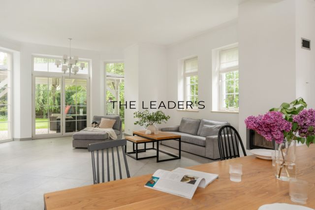 bliźniak, 6 pokoi Warszawa Wilanów. Zdjęcie 2