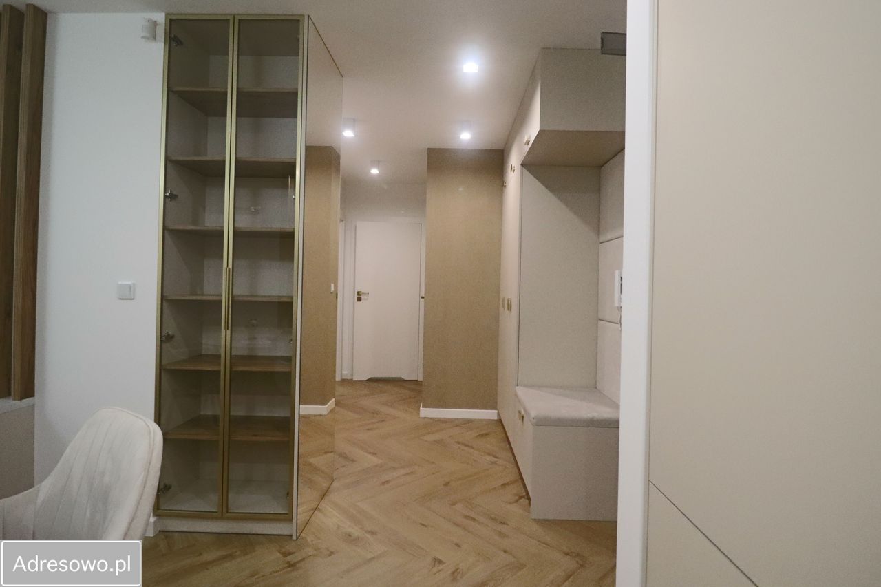 Mieszkanie 3-pokojowe Warszawa Żerań, ul. Modlińska. Zdjęcie 2