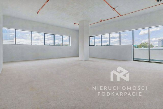 Biuro Rzeszów Śródmieście, ul. Fryderyka Szopena. Zdjęcie 4