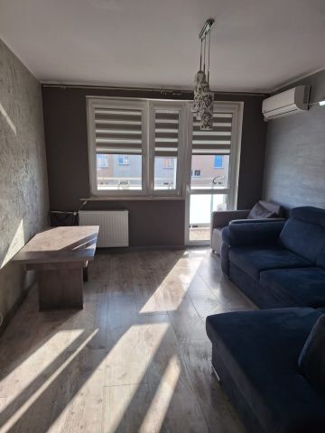 Mieszkanie 3-pokojowe Międzyrzecz, ul. Wojska Polskiego. Zdjęcie 1