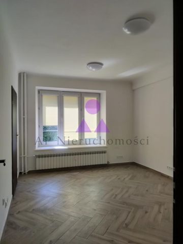 Lokal Warszawa Powiśle, ul. Wybrzeże Kościuszkowskie. Zdjęcie 1