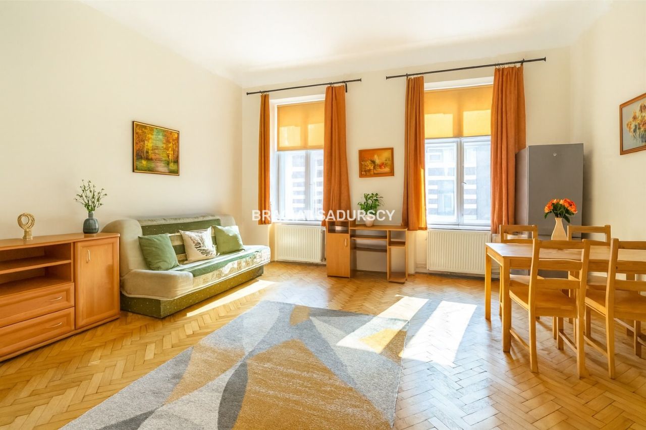 Mieszkanie 4-pokojowe Kraków Stare Miasto, ul. Długa. Zdjęcie 3