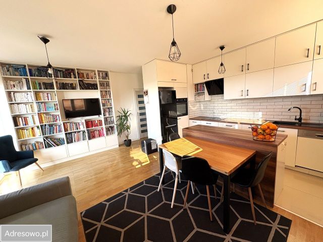 Mieszkanie 3-pokojowe Warszawa Bemowo, ul. Narwik. Zdjęcie 1