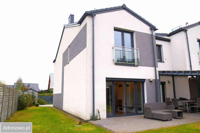 dom szeregowy, 5 pokoi Borkowo. Zdjęcie 1