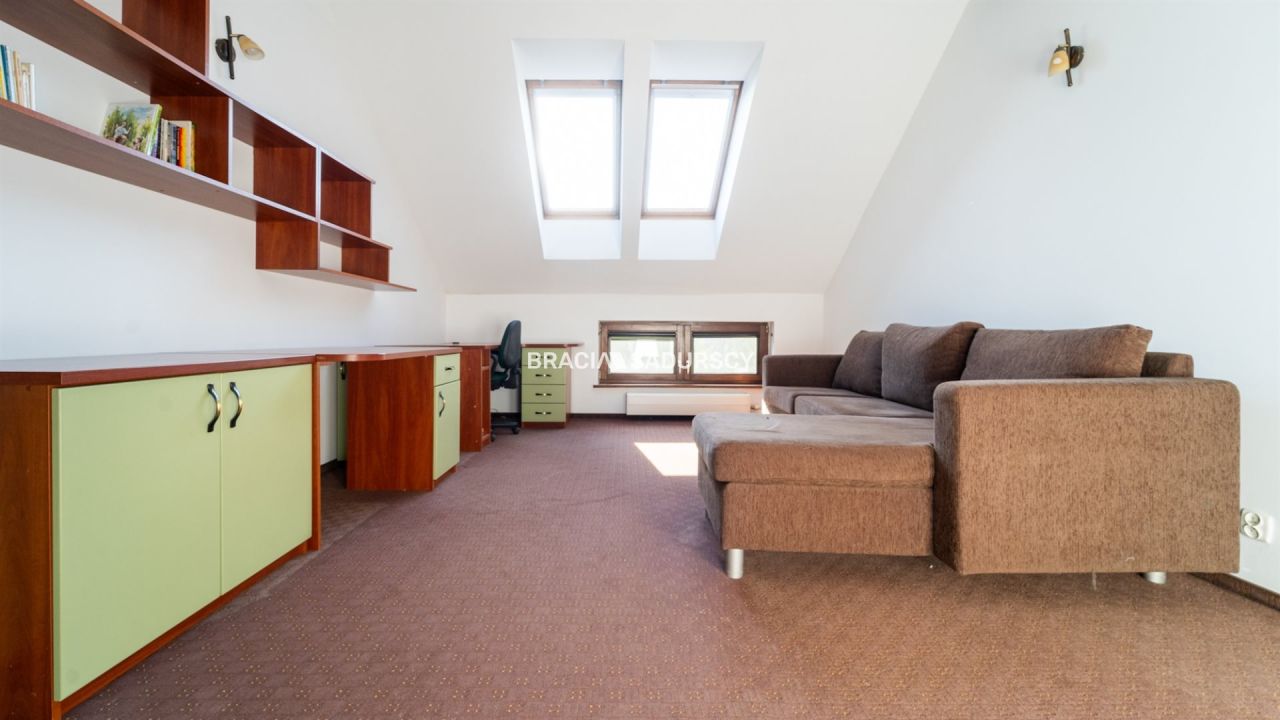 dom szeregowy, 5 pokoi Kraków Zwierzyniec, ul. Brzegowa. Zdjęcie 11