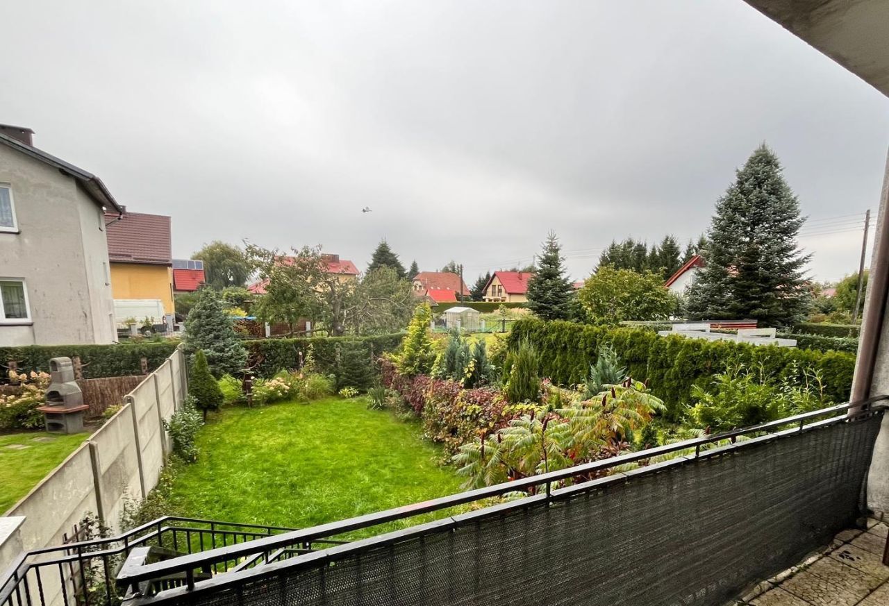 dom szeregowy, 5 pokoi Sianów, Jarzębinowa. Zdjęcie 1