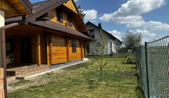 dom wolnostojący, 4 pokoje Łazów