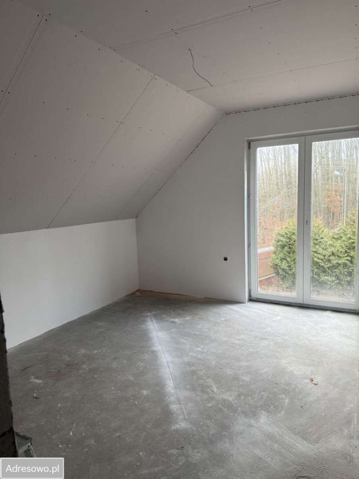 dom wolnostojący, 5 pokoi Grotniki, ul. Krzemień. Zdjęcie 9