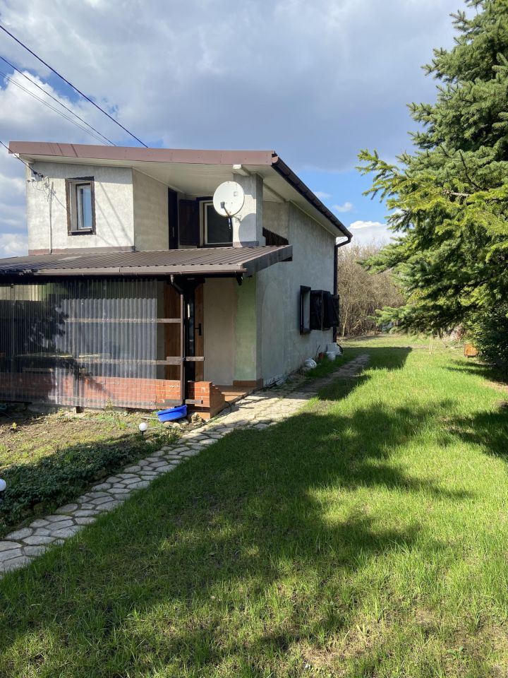 dom wolnostojący, 2 pokoje Poręba, ul. Wolności. Zdjęcie 13