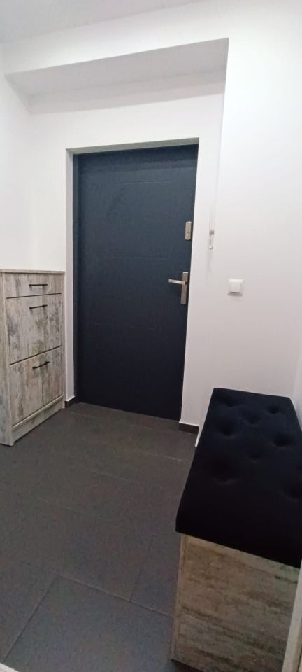 Mieszkanie 3-pokojowe Wałbrzych Śródmieście, ul. Adama Mickiewicza. Zdjęcie 4