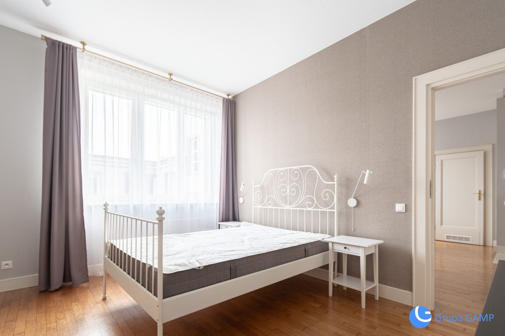 Mieszkanie 2-pokojowe Kraków Stare Miasto, ul. Józefa Sarego. Zdjęcie 8