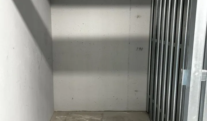 Nieruchomość komercyjna Wrocław Fabryczna, Pasaż Adolfa Radinga