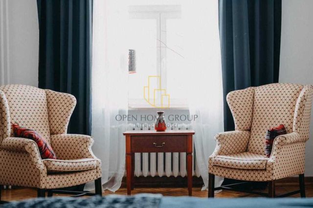 Mieszkanie 3-pokojowe Warszawa, ul. Chmielna. Zdjęcie 2