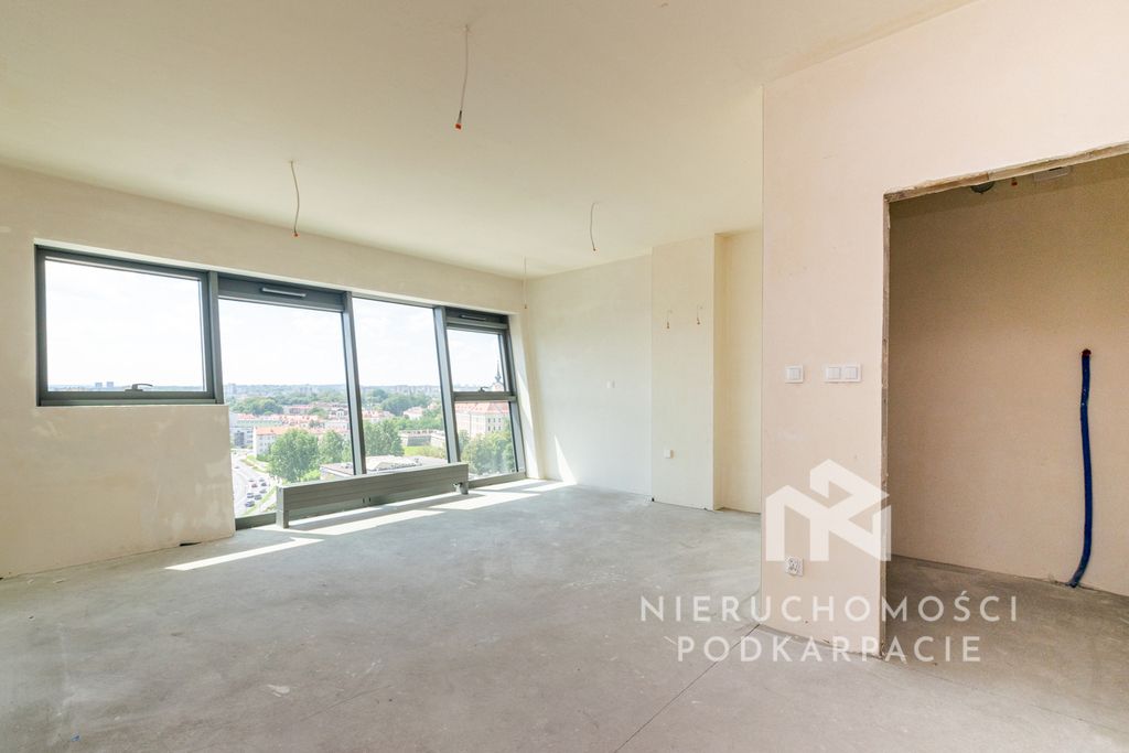 Mieszkanie 4-pokojowe Rzeszów, ul. Fryderyka Szopena. Zdjęcie 8