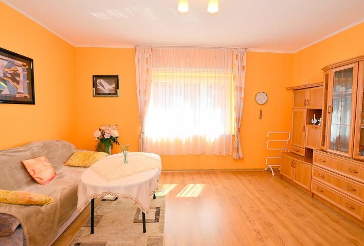 dom wolnostojący, 7 pokoi Piekary Śląskie Dąbrówka Wielka, ul. Przyjaźni. Zdjęcie 11