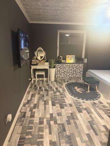 dom wolnostojący, 4 pokoje Zalesie. Zdjęcie 8