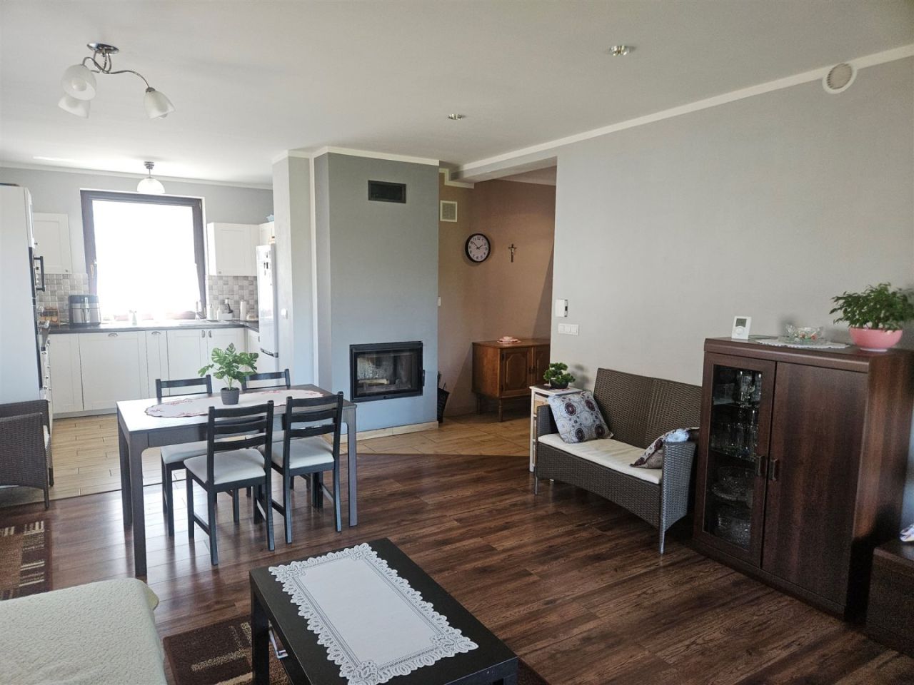 dom wolnostojący, 6 pokoi Świebodzice Ciernie. Zdjęcie 2