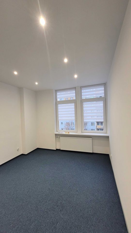 Biuro Stalowa Wola, al. Jana Pawła II. Zdjęcie 5