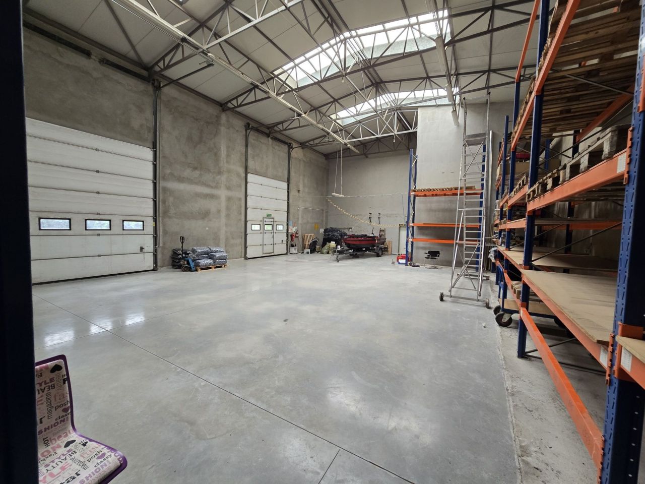 Hala/magazyn Zacharzew. Zdjęcie 2