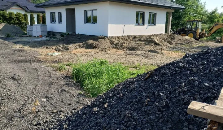 dom wolnostojący, 3 pokoje Łęg Tarnowski Środkowy Łęg, ul. Dąbrowska