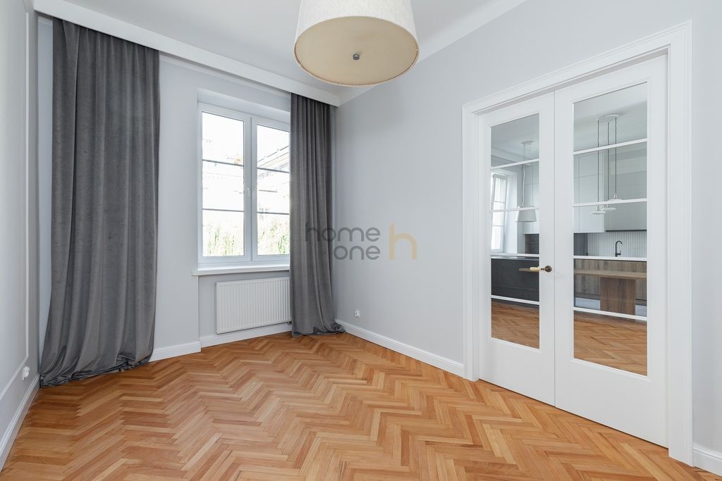 Mieszkanie 3-pokojowe Warszawa Śródmieście, ul. Nowy Świat. Zdjęcie 12