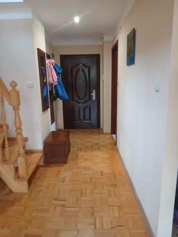 Mieszkanie 4-pokojowe Stare Bielice, ul. Laurowa. Zdjęcie 8
