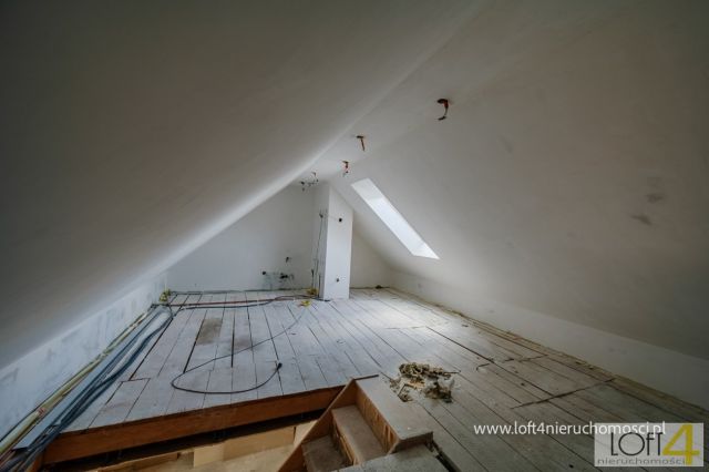 dom wolnostojący, 6 pokoi Tarnowiec, ul. Widokowa. Zdjęcie 13