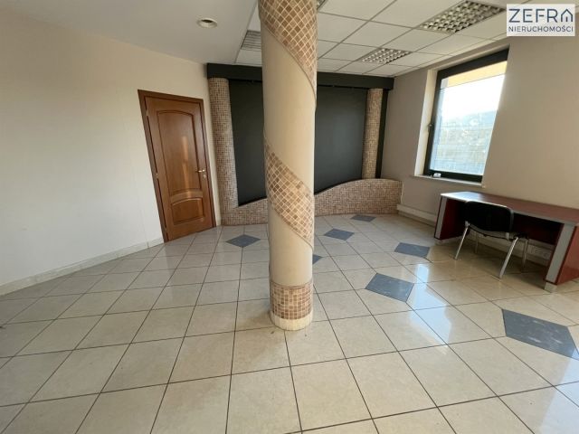 Biuro Kraków Prądnik Biały, ul. Stawowa. Zdjęcie 3