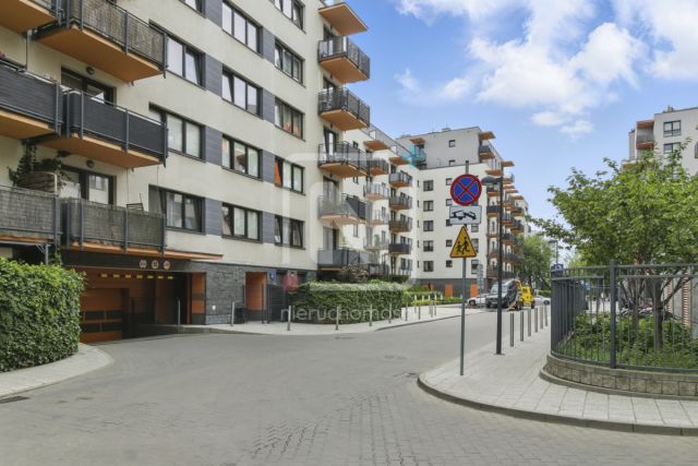 Mieszkanie 3-pokojowe Warszawa Wola, ul. Sztuk Pięknych. Zdjęcie 1