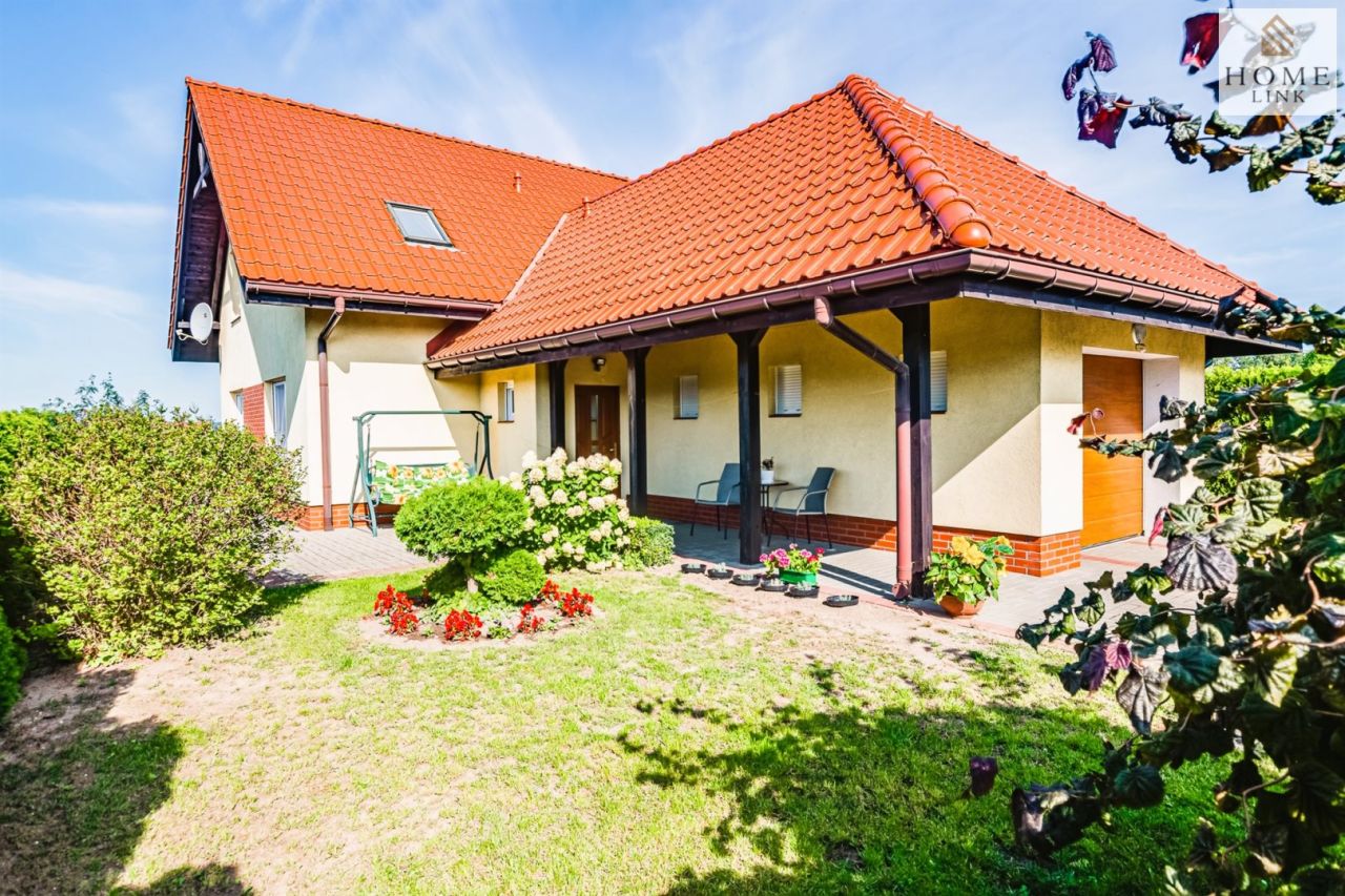 dom wolnostojący, 5 pokoi Dorotowo