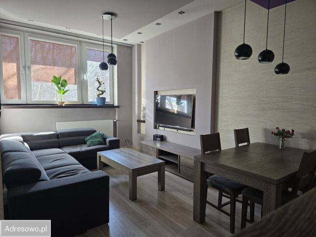 Mieszkanie 3-pokojowe Sosnowiec Centrum, ul. Jagiellońska. Zdjęcie 1