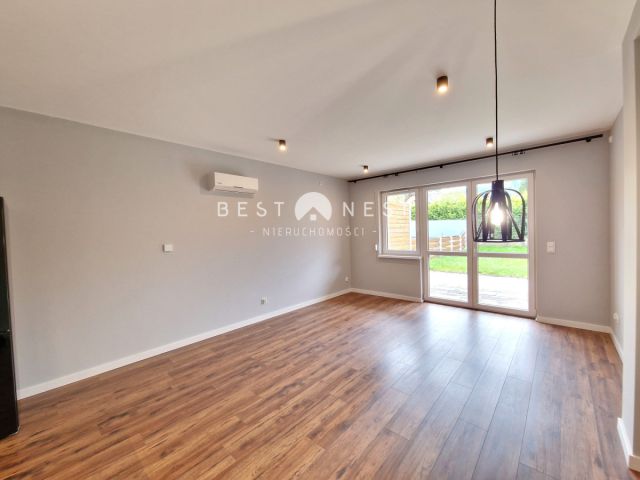 dom szeregowy, 4 pokoje Bielsko-Biała Kamienica. Zdjęcie 1