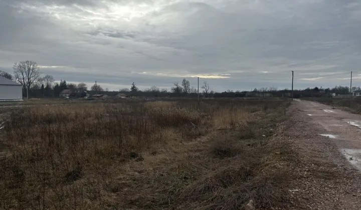 Działka budowlana Mnichów