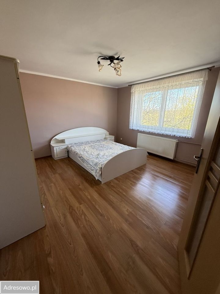 dom wolnostojący, 7 pokoi Wojciechów. Zdjęcie 18