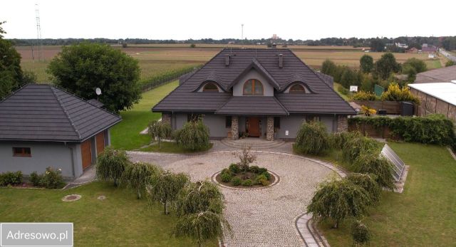 dom wolnostojący, 5 pokoi Łąka Prudnicka. Zdjęcie 1