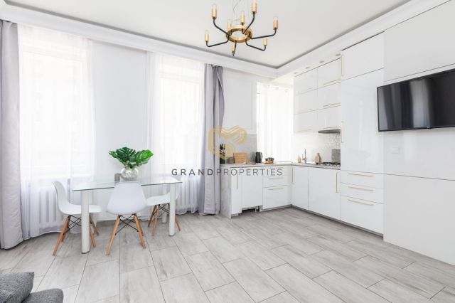 Mieszkanie 2-pokojowe Warszawa Wola, ul. Chmielna. Zdjęcie 4