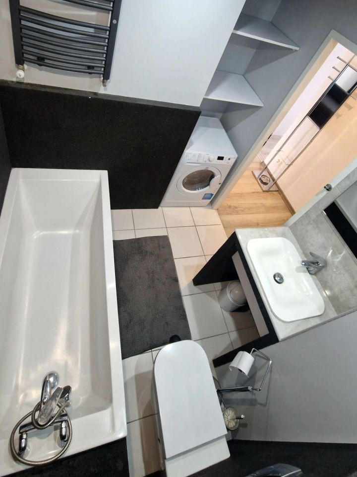 Mieszkanie 2-pokojowe Bielawa, os. Włókniarzy. Zdjęcie 4