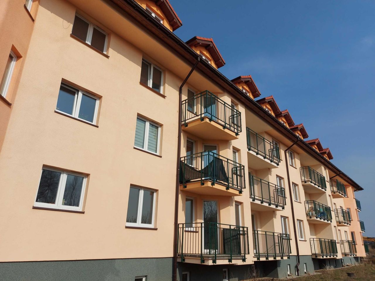 Mieszkanie 4-pokojowe Mierzyn. Zdjęcie 1