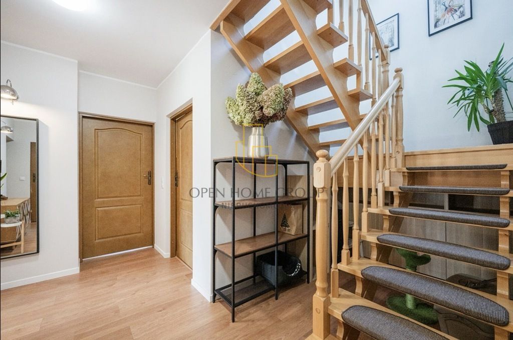 dom wolnostojący, 6 pokoi Wrocław. Zdjęcie 9