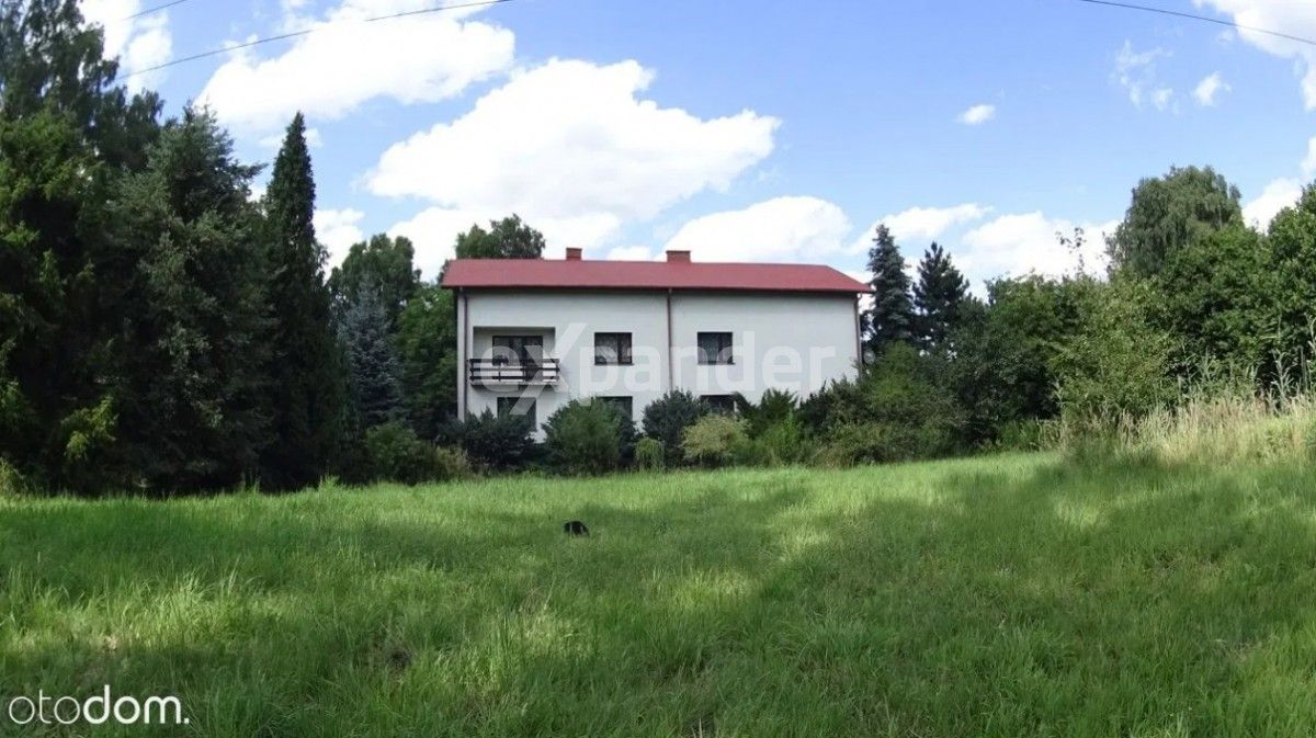 dom wolnostojący, 9 pokoi Częstochowa Błeszno, ul. Poselska