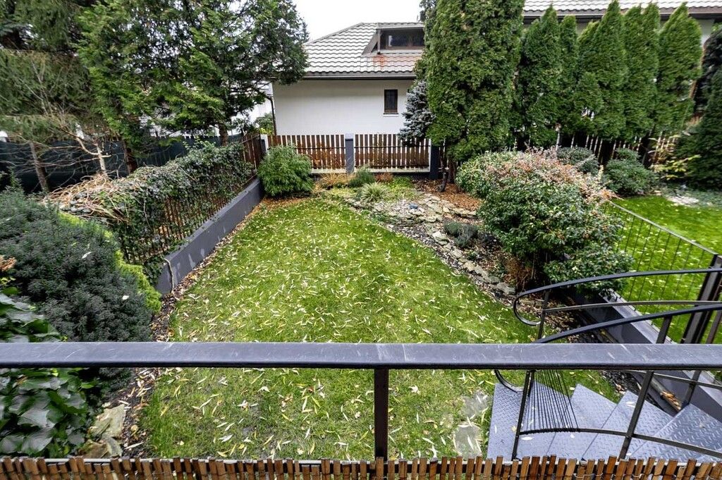 dom szeregowy, 7 pokoi Łódź Radogoszcz. Zdjęcie 12