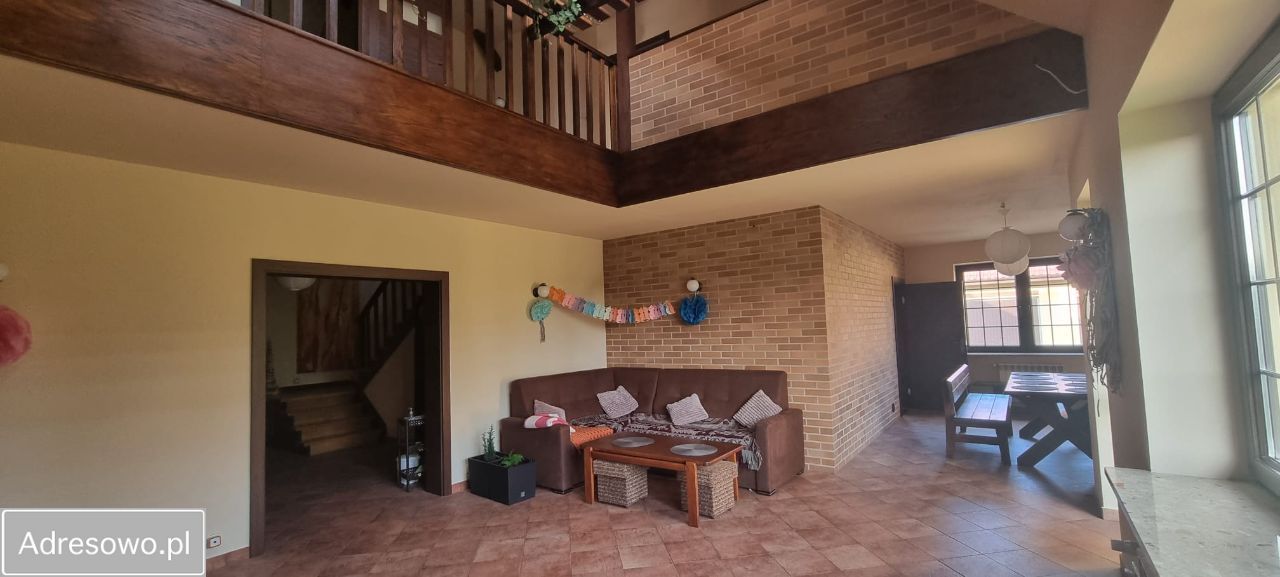 dom wolnostojący, 10 pokoi Wrzeszczów. Zdjęcie 16